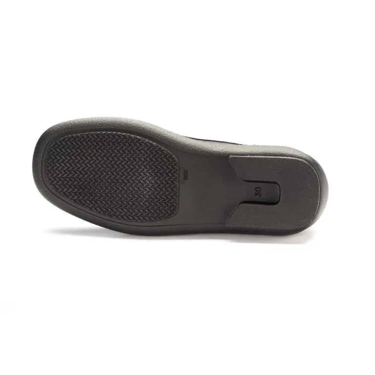 2693 Black Sahara classic girls moccasin